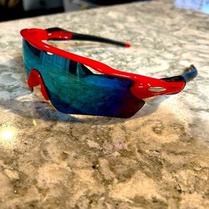 Radar Sunglasses Red (Brand New!!)